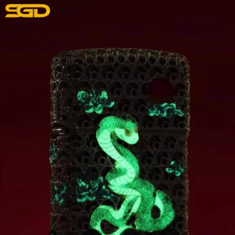 Zippo Rắn Phát Sáng Giữa Đêm Tối – Cực Chất Và Đầy Bí Ẩn - Ảnh 4