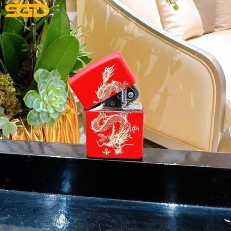 Zippo Rồng Vàng Nền Đỏ Siêu Hiếm – Đẳng Cấp Sưu Tầm - Ảnh 2