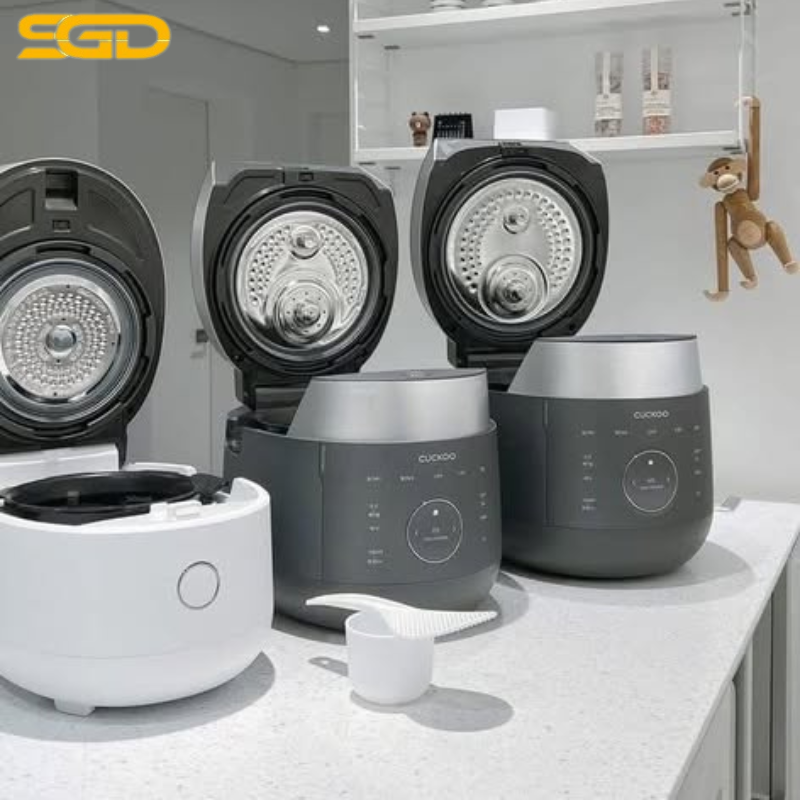 Máy nướng bánh mì Smeg TSF02