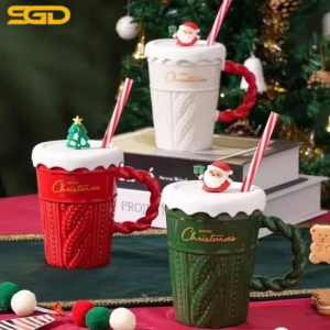 Set 2 Cốc Giáng Sinh Ginkgo Kèm Nắp Và Ống Hút – Món quà ấm áp cho mùa lễ hội