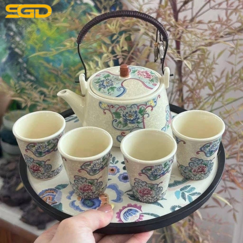 Máy nướng bánh mì Smeg TSF02