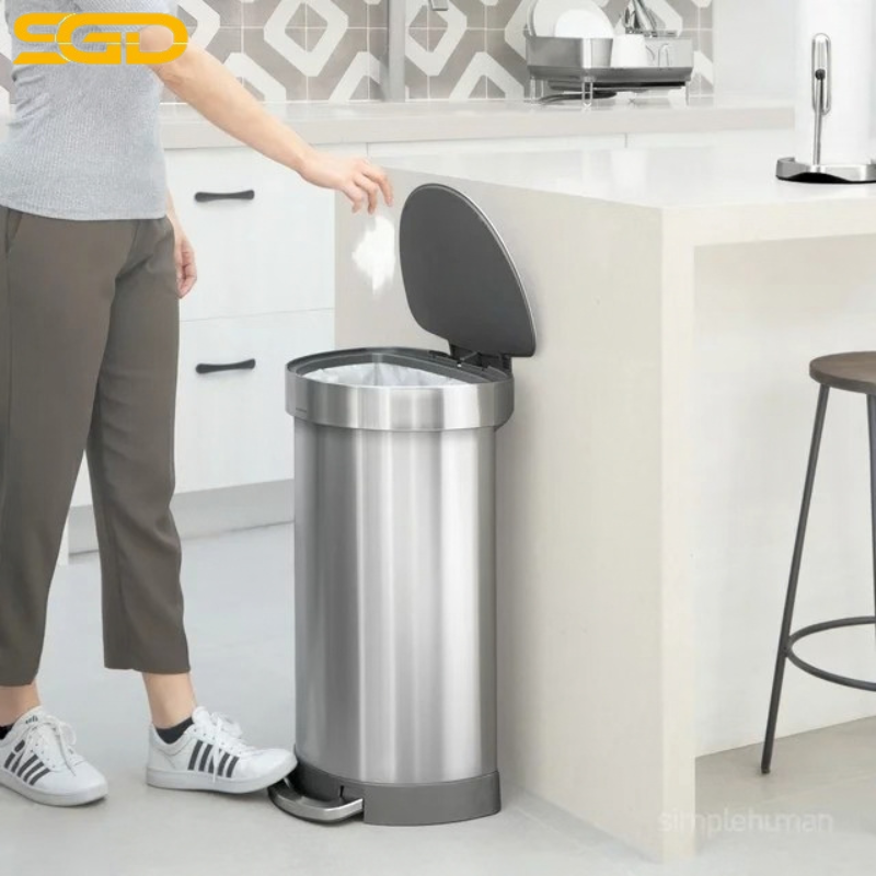 Thùng rác bán nguyệt Simplehuman 45L – Thiết kế gọn đẹp, tối ưu không gian - Ảnh 3