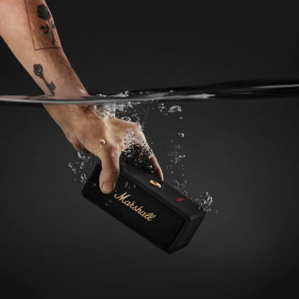 Marshall Emberton III có chống nước không?